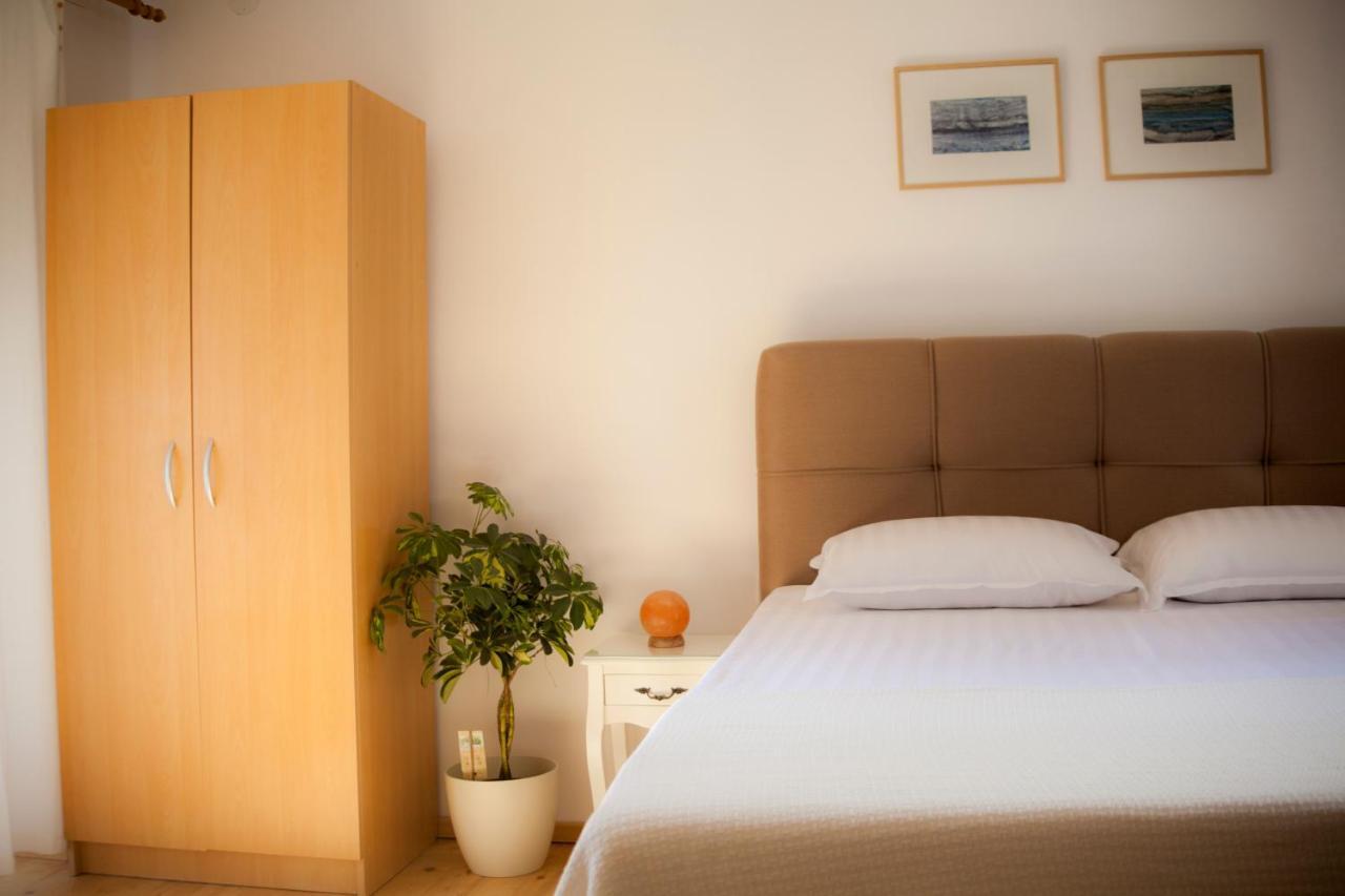 Amarilis Rooms Grožnjan Kültér fotó
