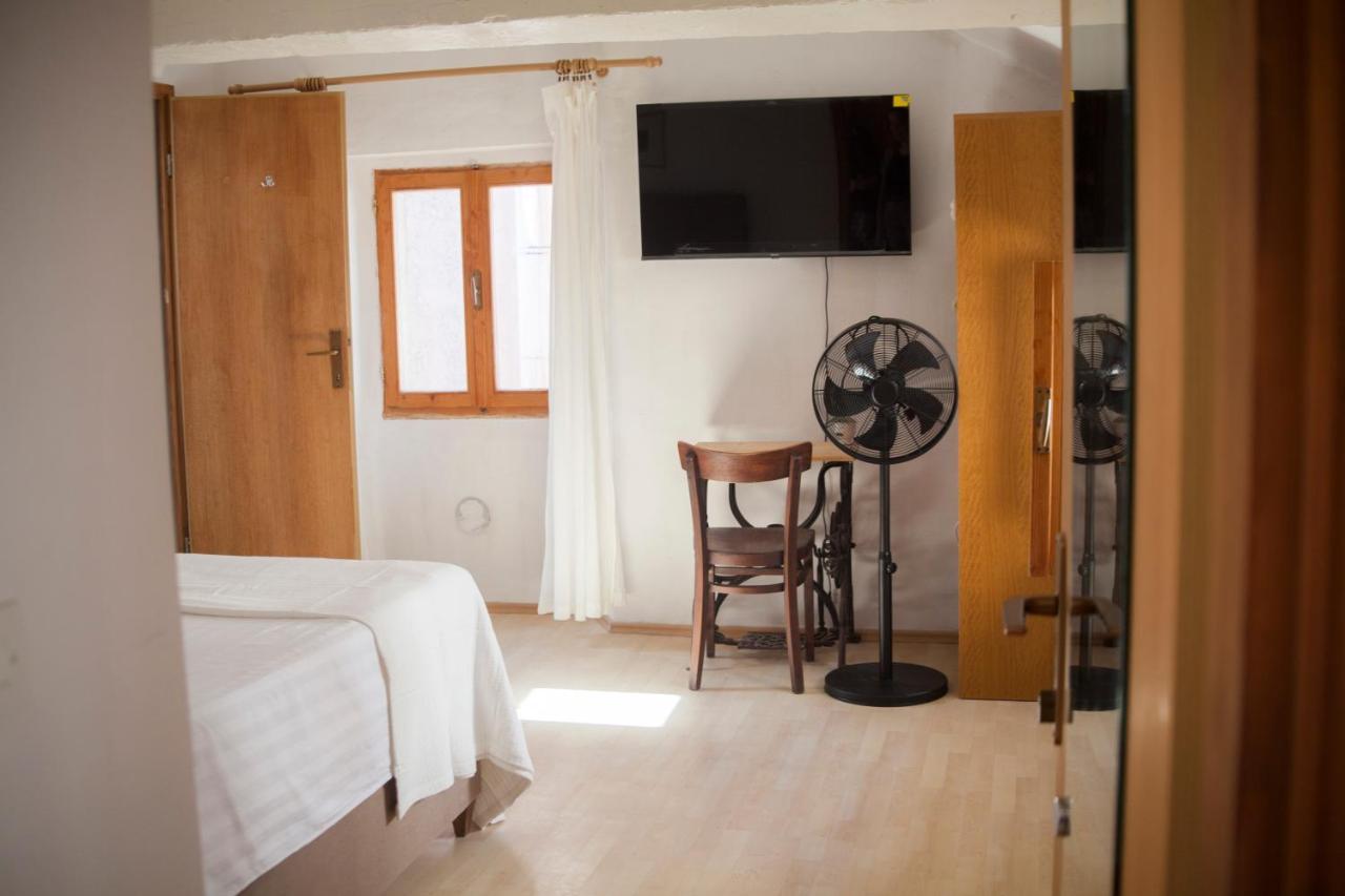 Amarilis Rooms Grožnjan Kültér fotó