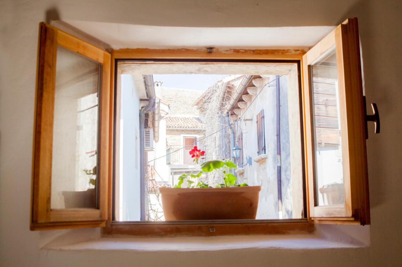 Amarilis Rooms Grožnjan Kültér fotó